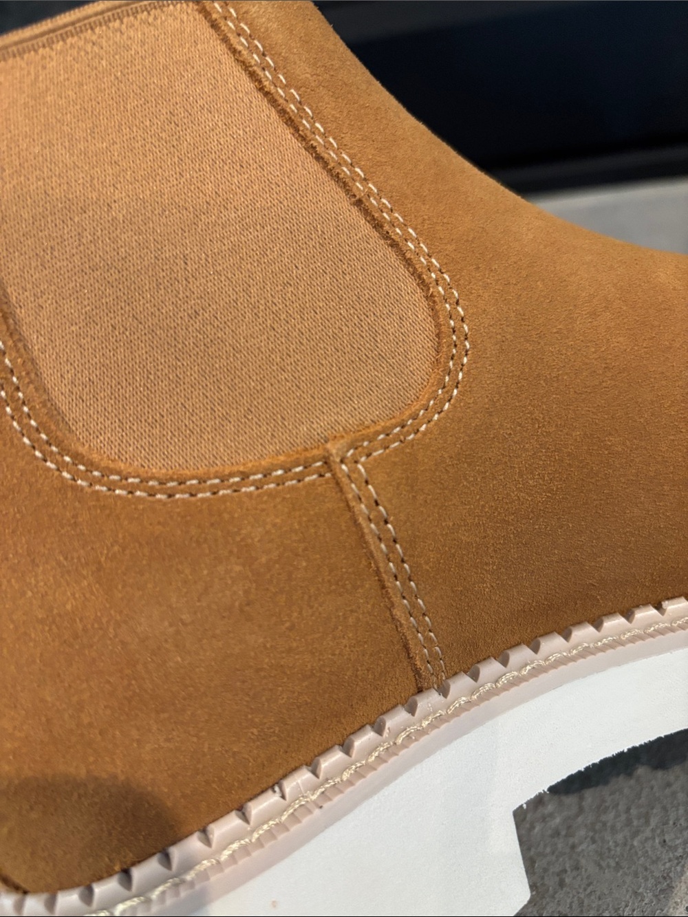 Ariat Fat baby full-grain leather suede,lightweight,elastic gore,short,Western - Picture 10 of 11